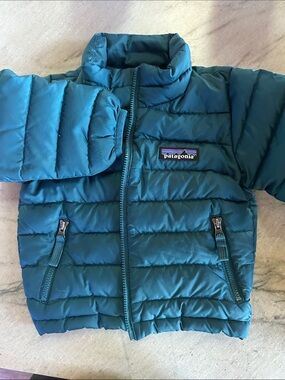 Patagonia Teal Down-Style Puffer Jacket